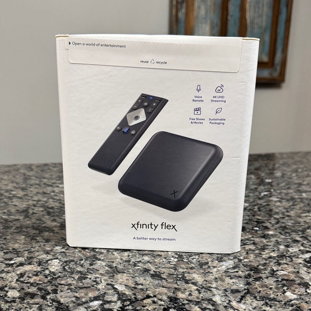 Xfinity Flex Black Media Streamer